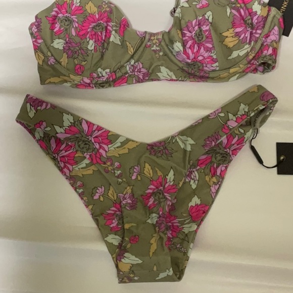 PinaColada Swim Green Floral Bikini NWT |Green/Pink | Size: SMALL - Picture 2 of 8